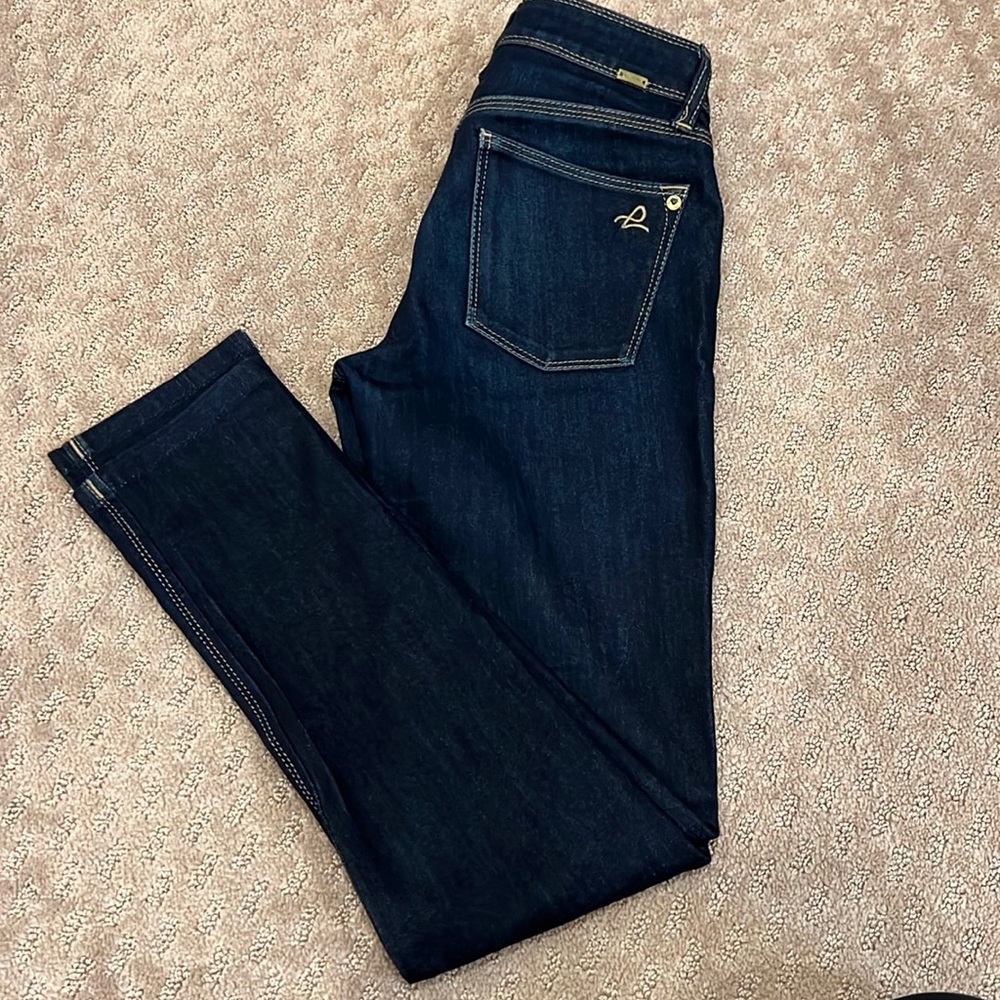 DL 1961 Angel Mid Rise Skinny Ankle Size 24